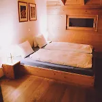 Berghaus Sulzfluh Hotel *