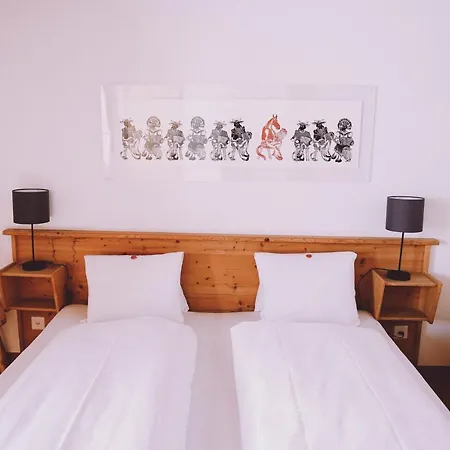 Berghaus Sulzfluh * Sankt Antönien