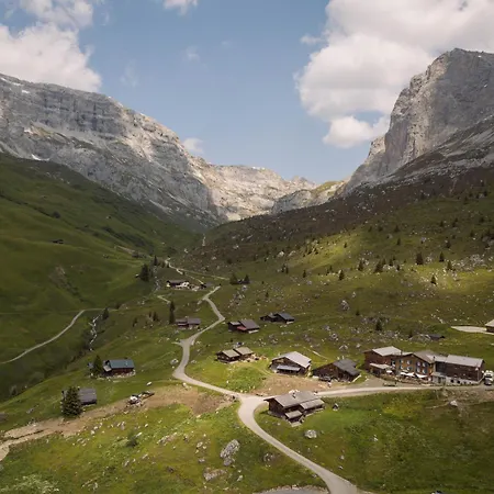 Berghaus Sulzfluh Hotel *