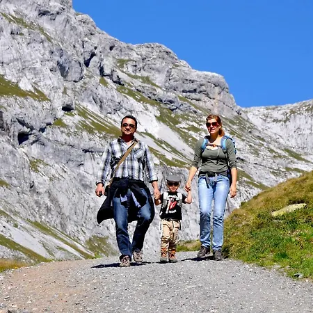 Berghaus Sulzfluh Sankt Antönien