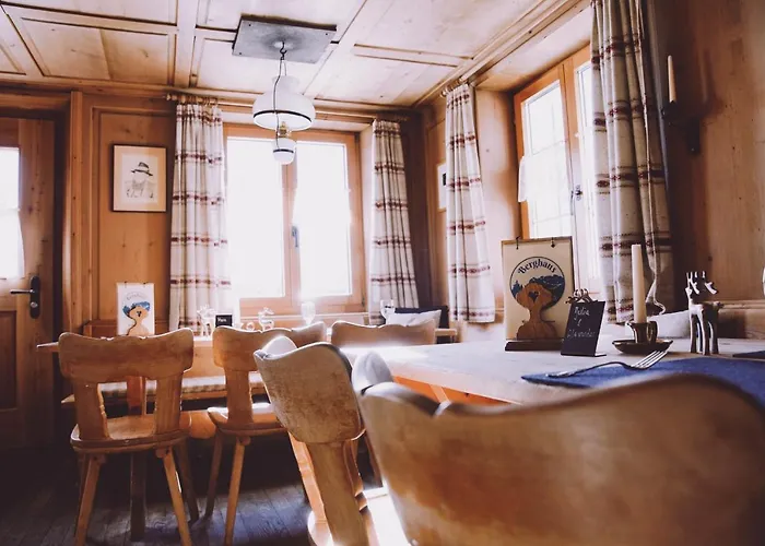 Hotel Berghaus Sulzfluh St. Antönien