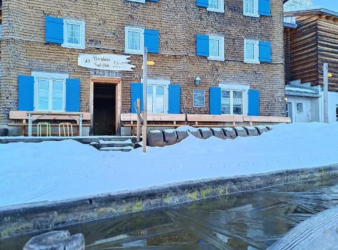 Berghaus Sulzfluh * St. Antönien