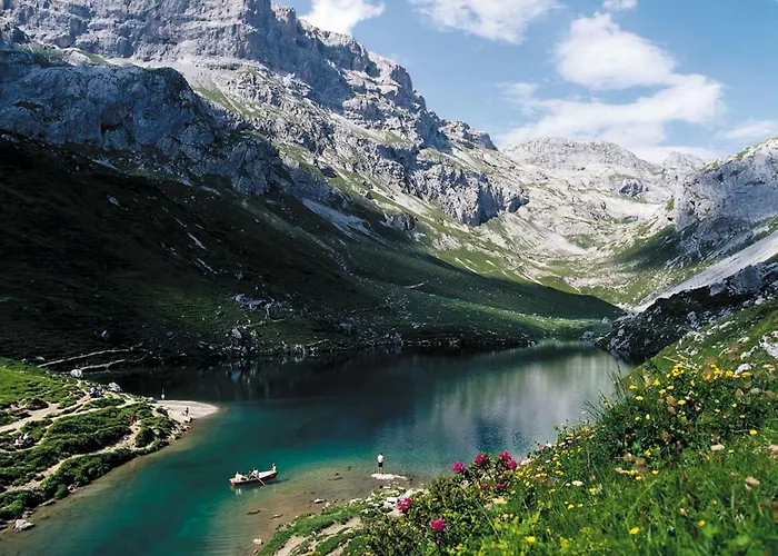 Berghaus Sulzfluh Sankt Antönien