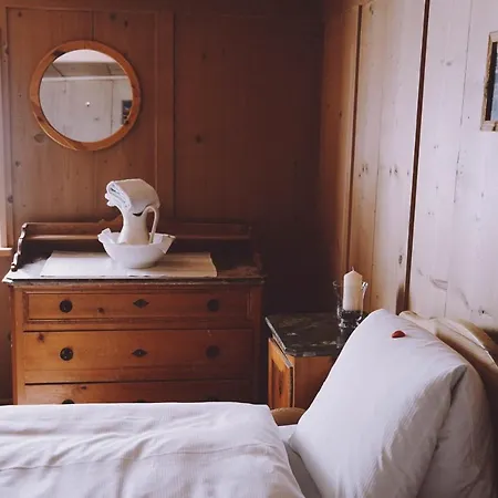 ホテル Berghaus Sulzfluh