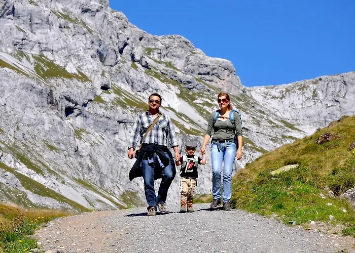 Berghaus Sulzfluh Sankt Antönien