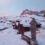 Berghaus Sulzfluh Sankt Antönien